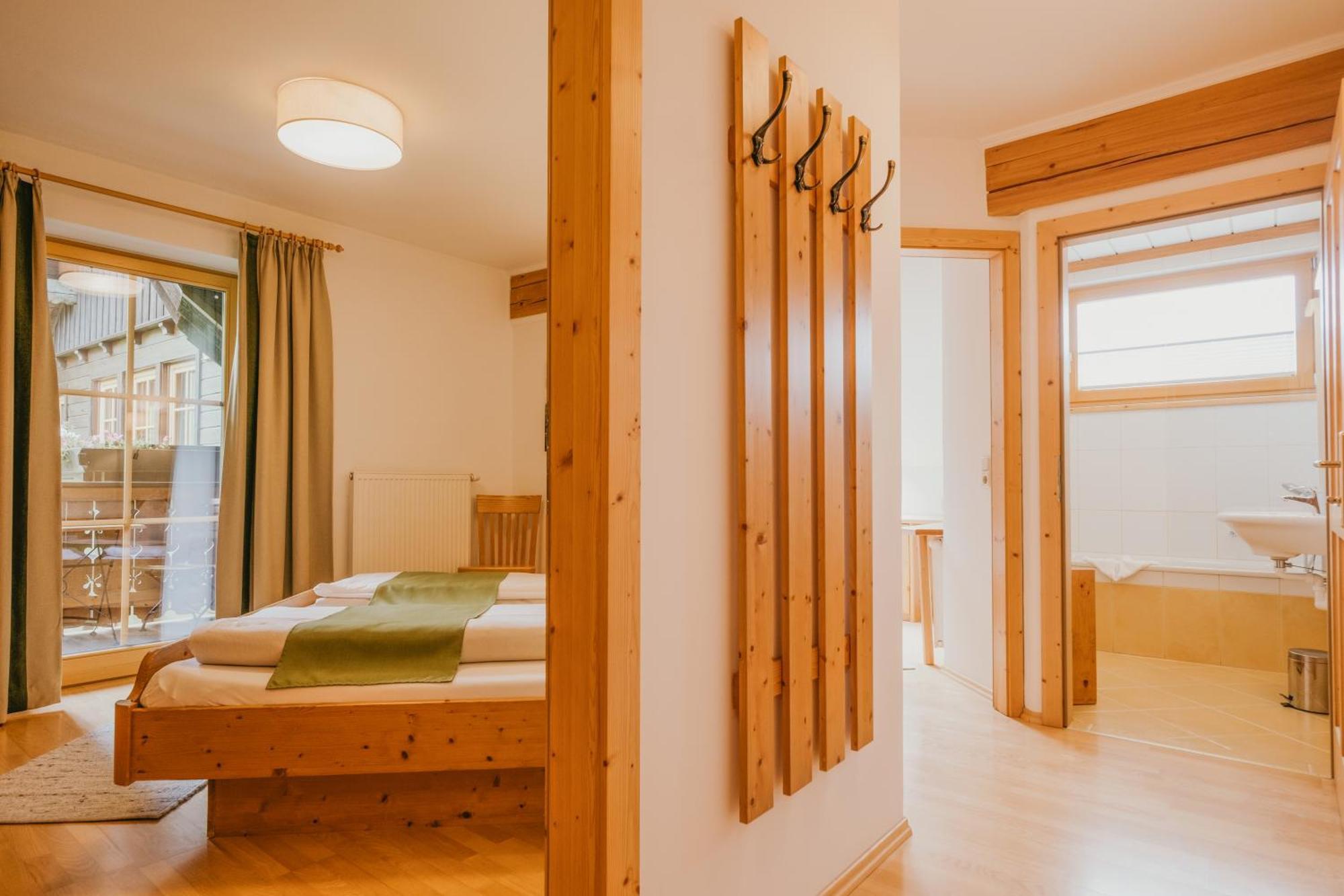 Hoferhof Familien-Abenteuer Hotel Schladming -Dachstein Kültér fotó